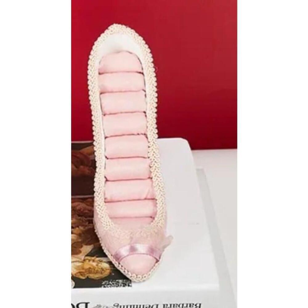 High Heel Shaped Jewelry Rack In Pink - Picture 4 of 5